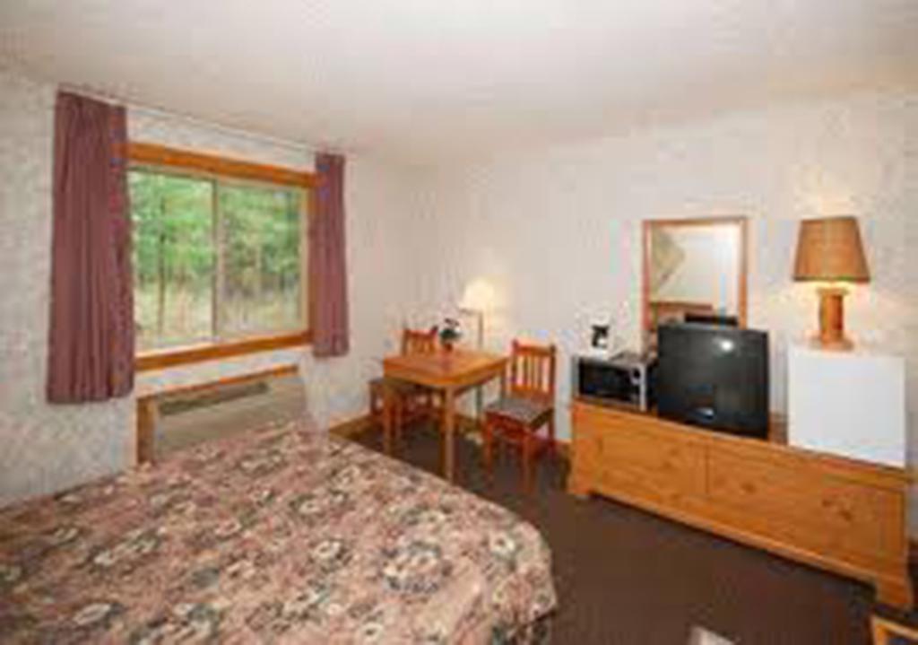 The Pinewood Lodge Au Gres Zimmer foto