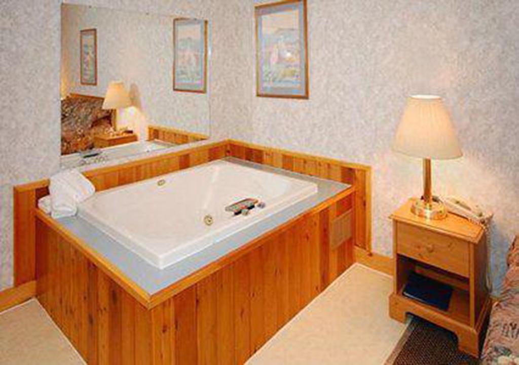The Pinewood Lodge Au Gres Zimmer foto